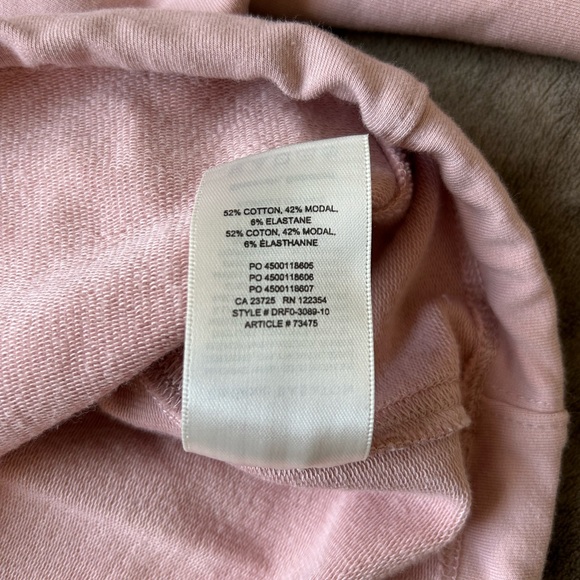 The group Babaton sweater - Picture 3 of 4